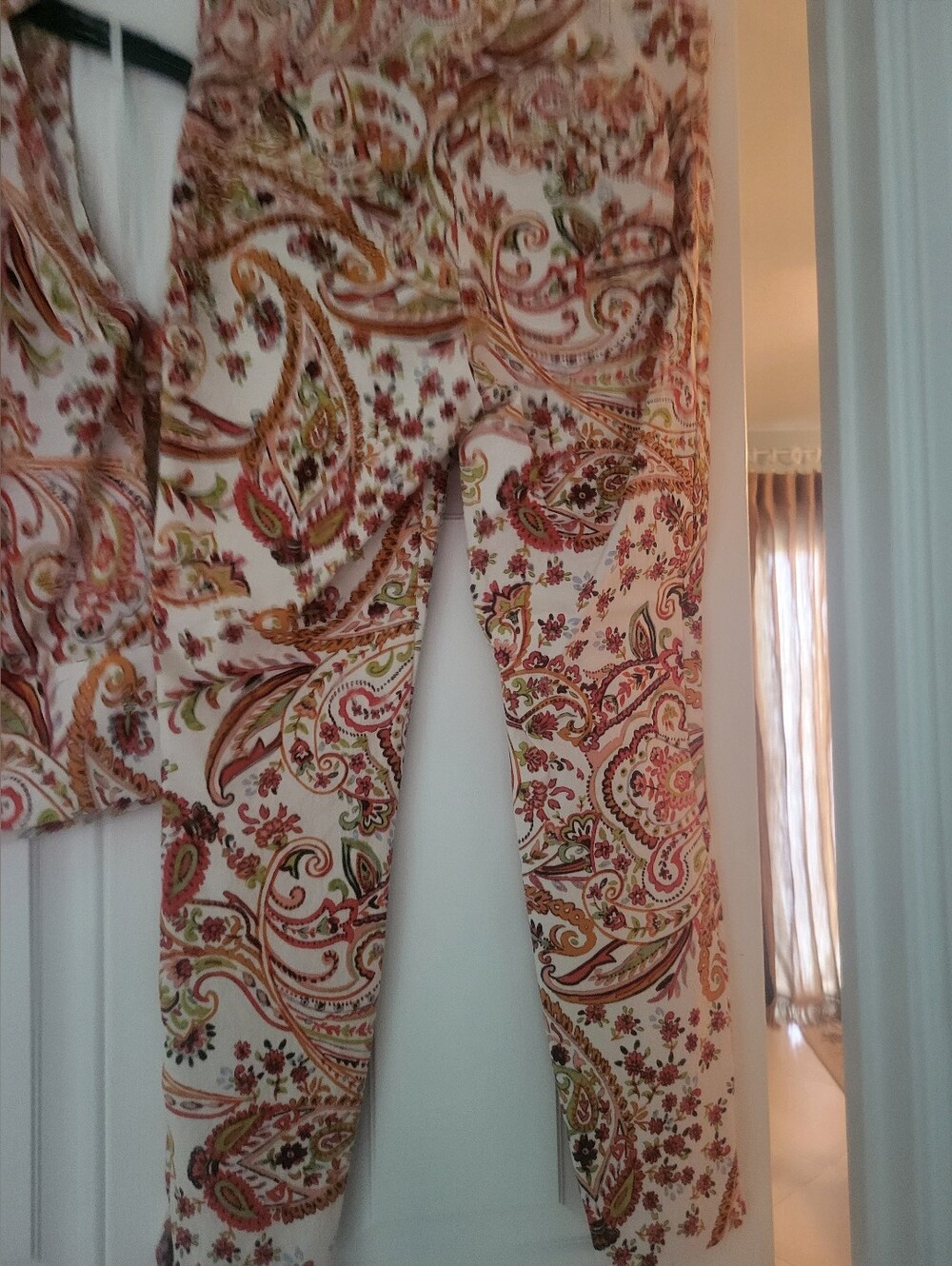 New York & Company White Paisley Halter Style Top and Pants Set. - Picture 7 of 14
